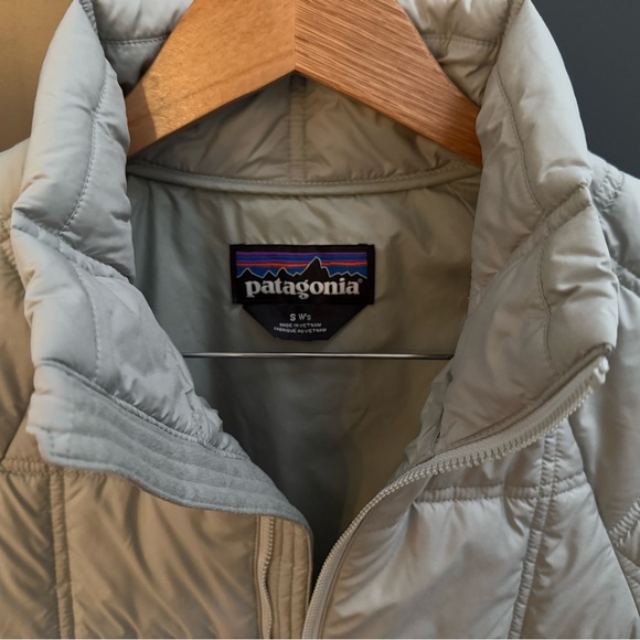 Patagonia Lost Canyon Jacket (small) - Picture 3 of 4